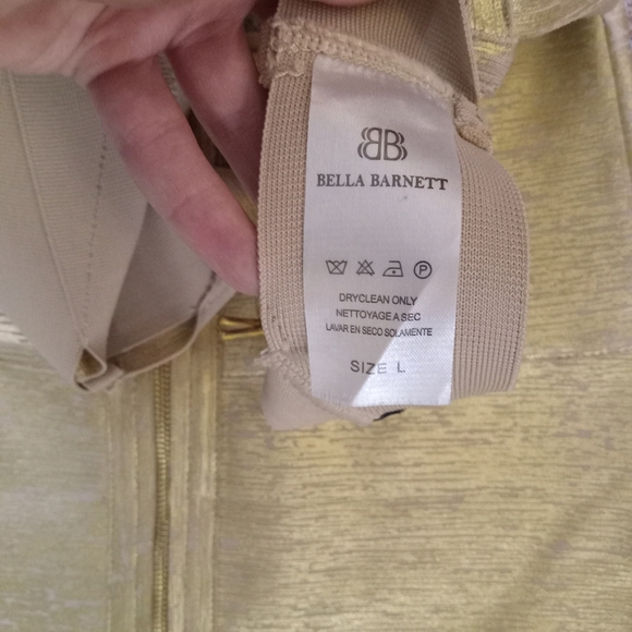 Bella Barnett 2 Piece Gold Bandage Set - Picture 11 of 12